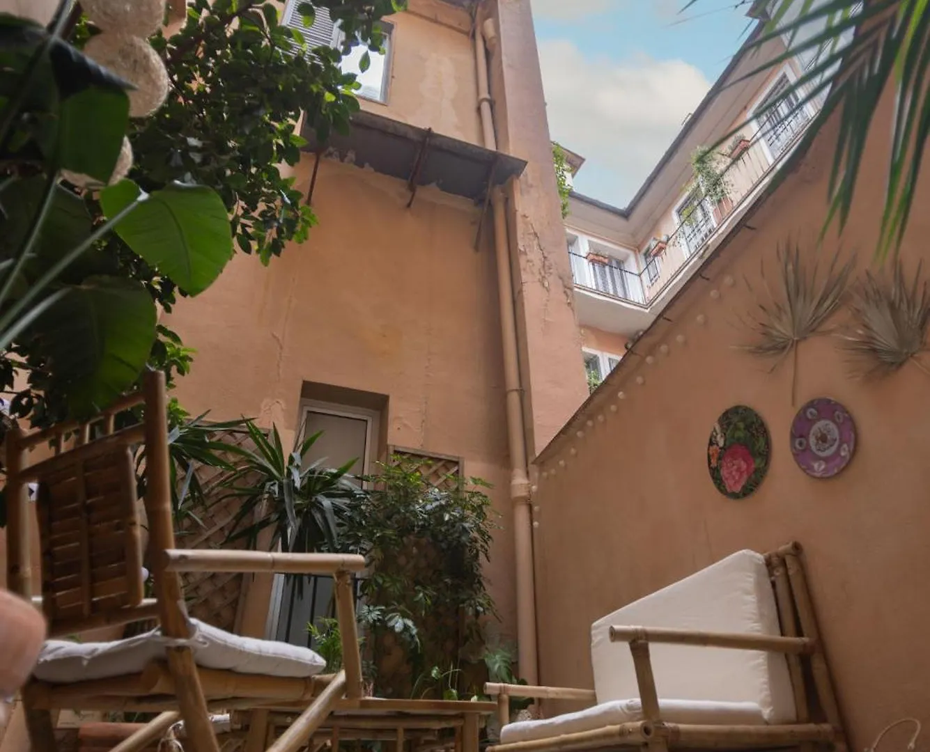Dolce Far Niente Apartment Rome 0*,  Italy